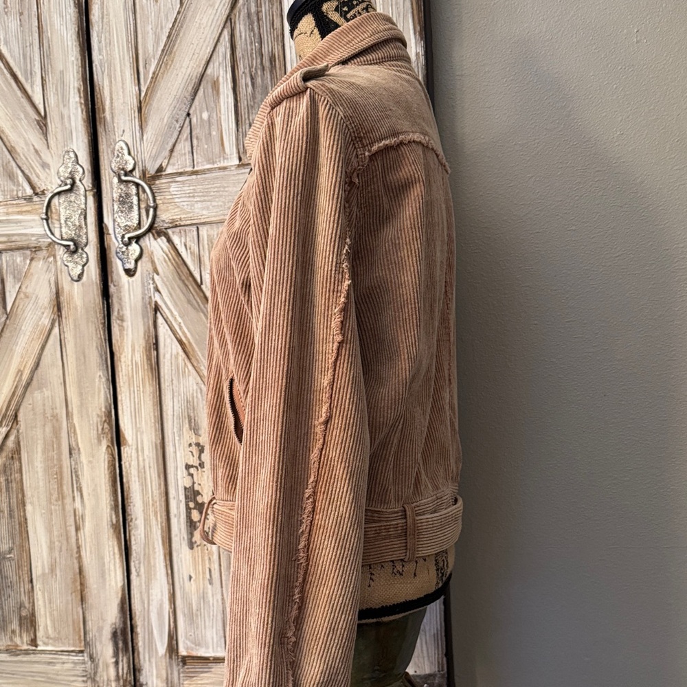 Adorable Pol brand Tan Corduroy Moto style Jacket! Like new! - Picture 5 of 11